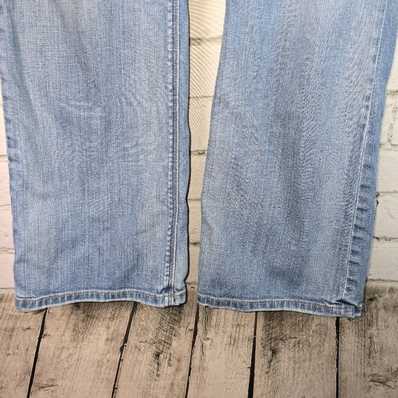 LOFT ORGINAL BOOT CUT LIGHT WASH DENIUM JEANS WOMENS SIZE 14 PETITE - Picture 6 of 6
